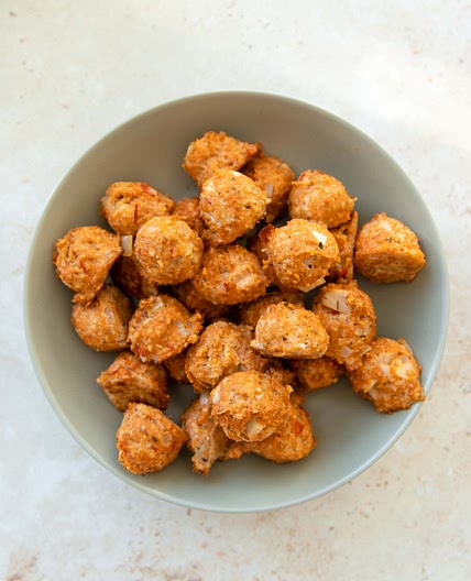 baked harissa chicken meatballs