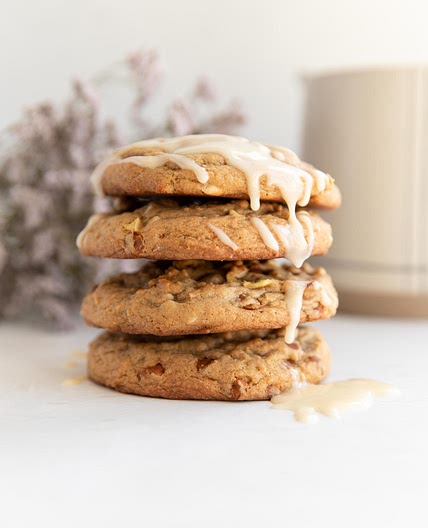 apple cinnamon roll cookies