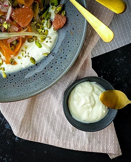 Honey Garlic Yoghurt Dressing