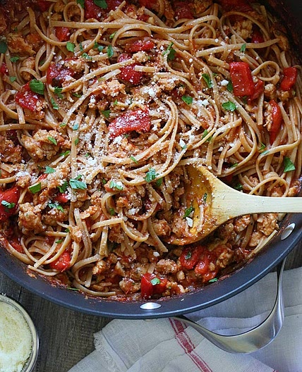Spicy Whole Wheat Linguini with Sausage and Roasted Peppers