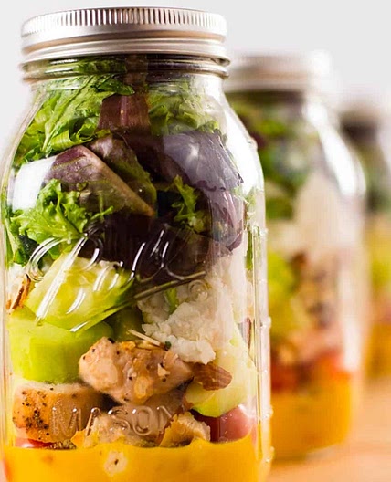 Make-Ahead Mason Jar Salads For The Week + A Killer Clean Honey Mustard Dressing!