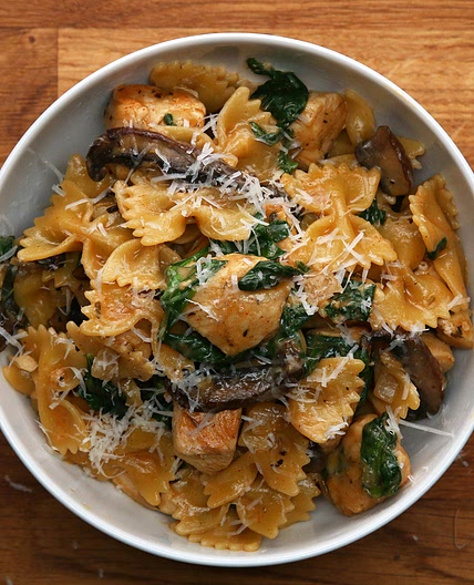 One-Pot Chicken And Mushroom Pasta Recipe by Tasty
