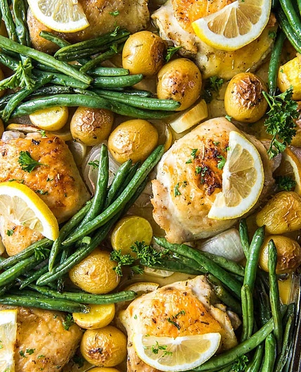 Roasted Chicken Thighs & Potatoes Sheet Pan