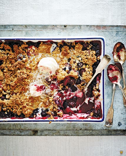 Summer Berry Crisp