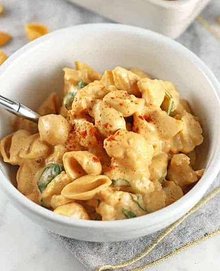 Vegan Buffalo Cauliflower Mac & Cheese
