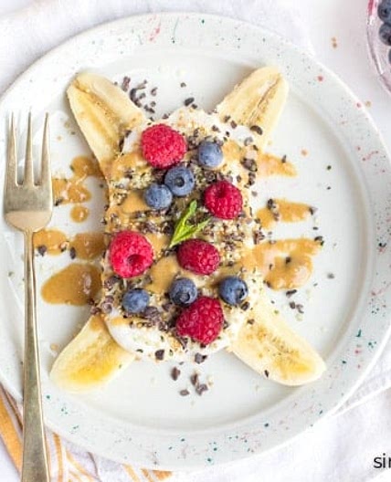 Breakfast Banana Splits