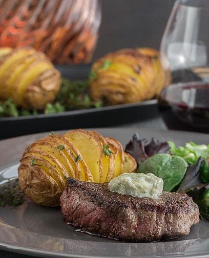 Low FODMAP Filet Mignon Medallions with Blue Cheese Butter