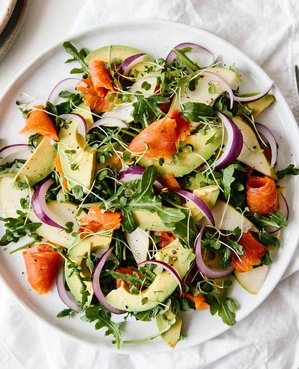 Smoked Salmon, Avocado and Arugula Salad
