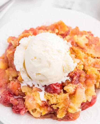 Cherry Pineapple Dump Cake Recipe