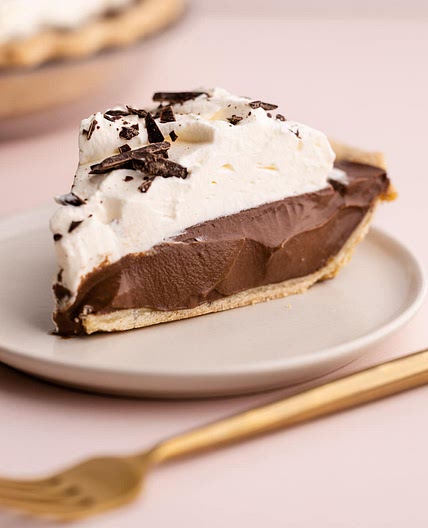 Classic Chocolate Cream Pie