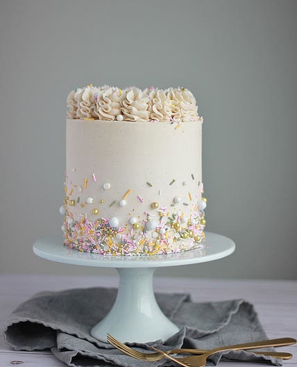 White Cake with Vanilla Buttercream - Baking with Blondie