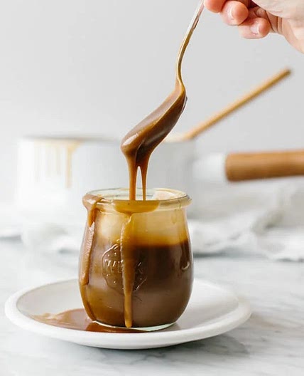 Salted Caramel Sauce (Vegan, Dairy-Free, Paleo)