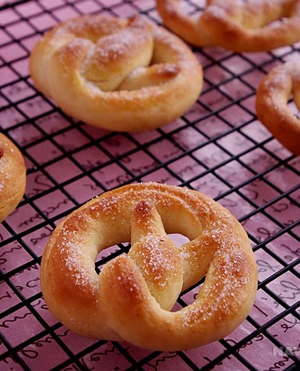 프레즐 만드는 법