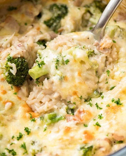 One Pot Broccoli, Chicken and Rice Casserole