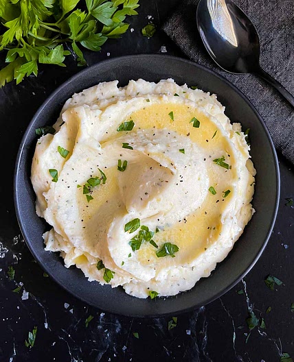 Garlic Herb Mashed Potatoes