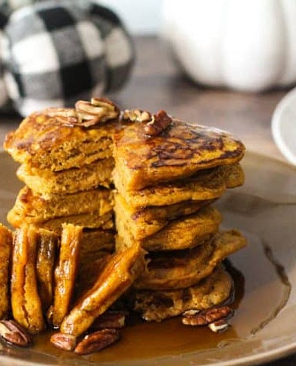 Healthy Pumpkin Pancakes