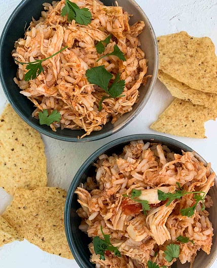 Slow Cooker Salsa Chicken and Rice
