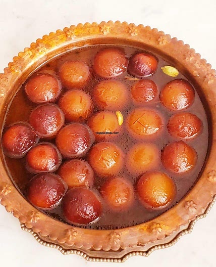 Angoori Gulab Jamun