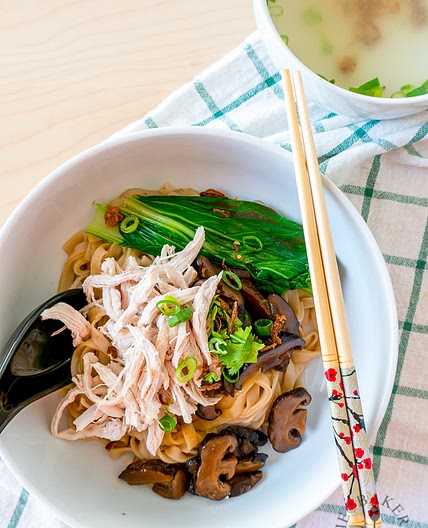 Dry-Tossed Shredded Chicken Hor Fun