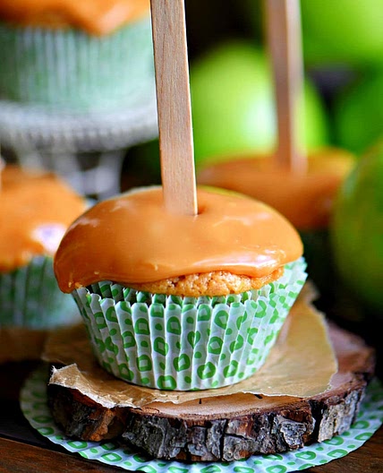 Caramel Apple Cupcakes