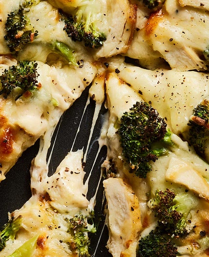 Chicken Broccoli Alfredo Pizza