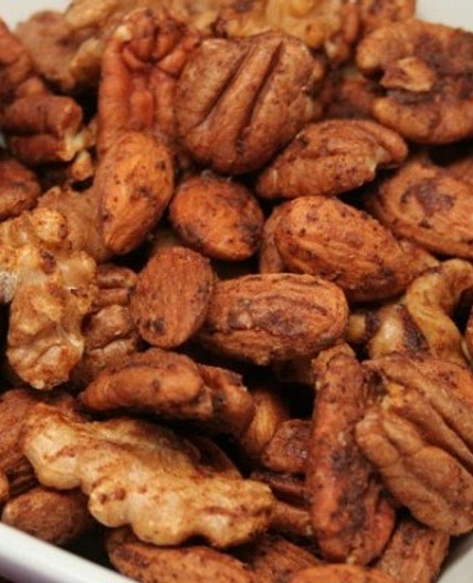 Sweet and Spicy Mixed Nuts