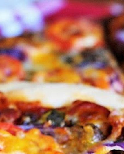 Bacon Cheeseburger Pizza