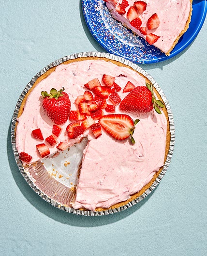 Strawberry Cheesecake Pie