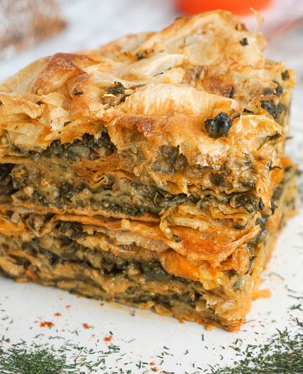 Greek Spinach Pie (Spanakopita) - Vegan