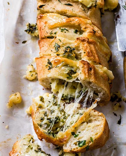 Best-ever garlic bread
