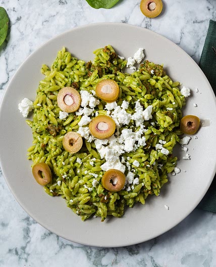 Orzo Pesto with Sausage