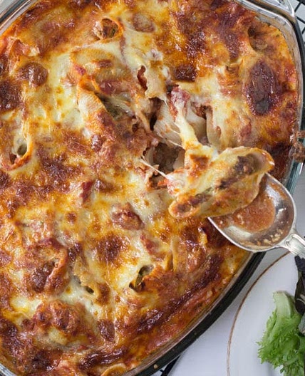 Low FODMAP Baked Shells Stuffed with Meatballs