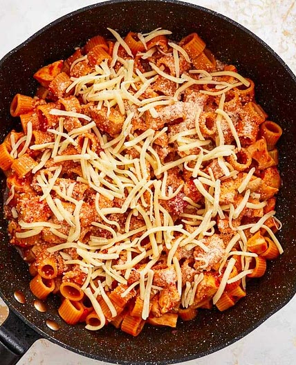 One Pot Chicken Parmesan Pasta