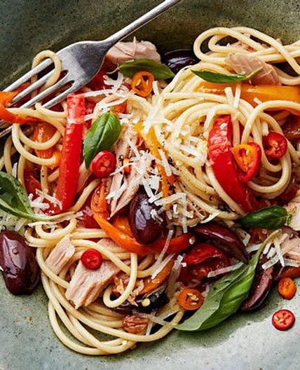 Pasta Peperonata with Tuna and Olives