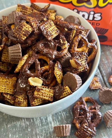 Reese's Chex Mix