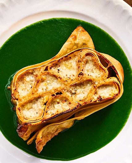 Woven Lasagna with Prosciutto and Fresh Spinach Sauce