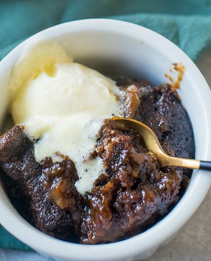 Instant Pot Gingerbread Pudding Cake