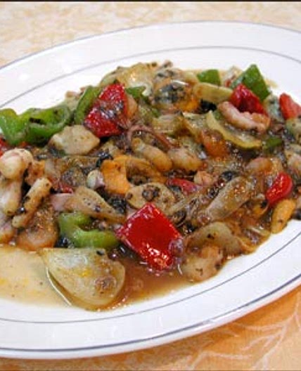 마늘콩소스의해산물요리