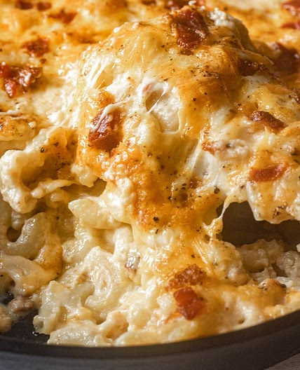 Smoked Mac and Cheese - Easy Recipe with Bacon!