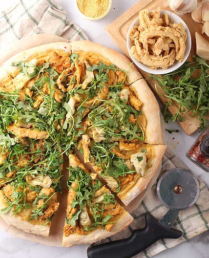 Vegan Chicken Alfredo Pizza