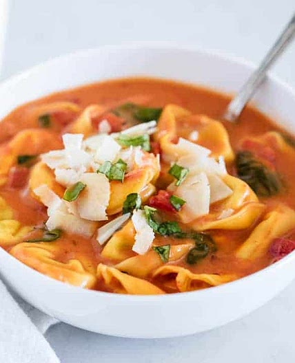 Tomato Tortellini Soup