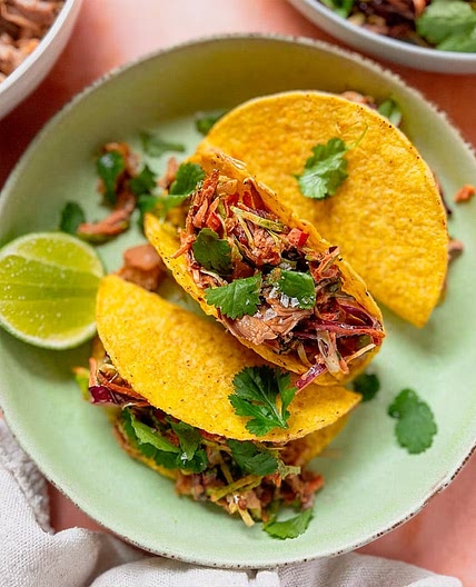 Pulled Pork Crunchy Tacos