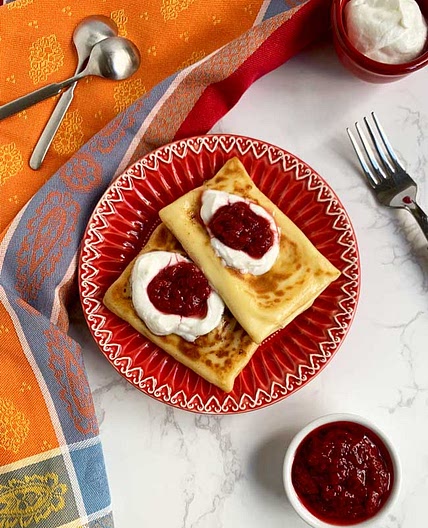 The Best Cheese Blintzes