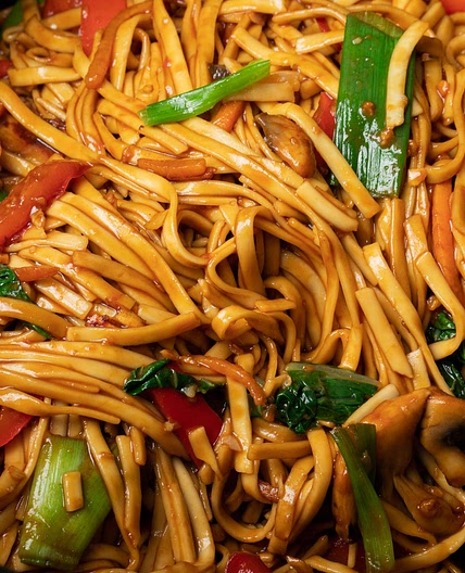 15 Minute Vegan Veggie Lo Mein