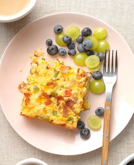 Cheesy Cauliflower Breakfast Casserole