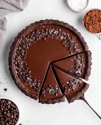 No-Bake Vegan Chocolate Tart