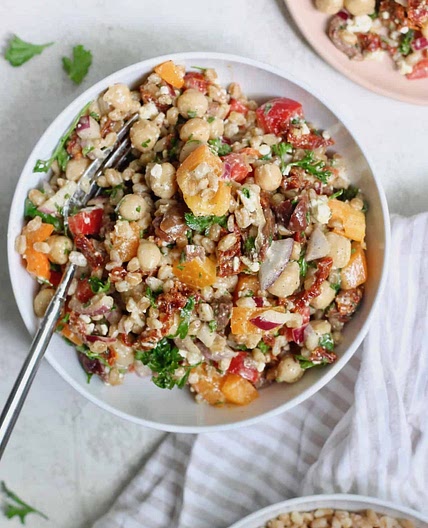 Mediterranean Farro Salad Recipe