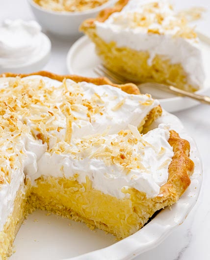 Old Fashioned Coconut Cream Pie