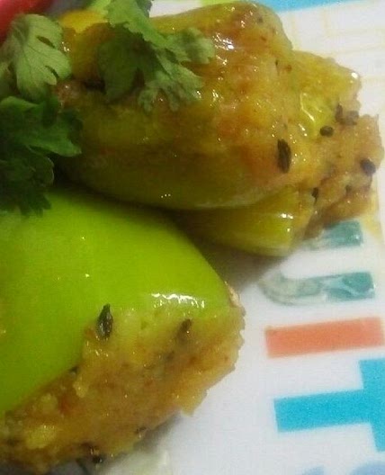 भरवाँ मिर्च (bharwa mirch recipe in hindi)