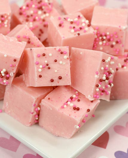 Pink lemonade fudge